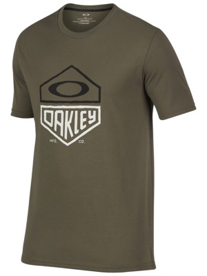 oakley streetwear oakley streetwear